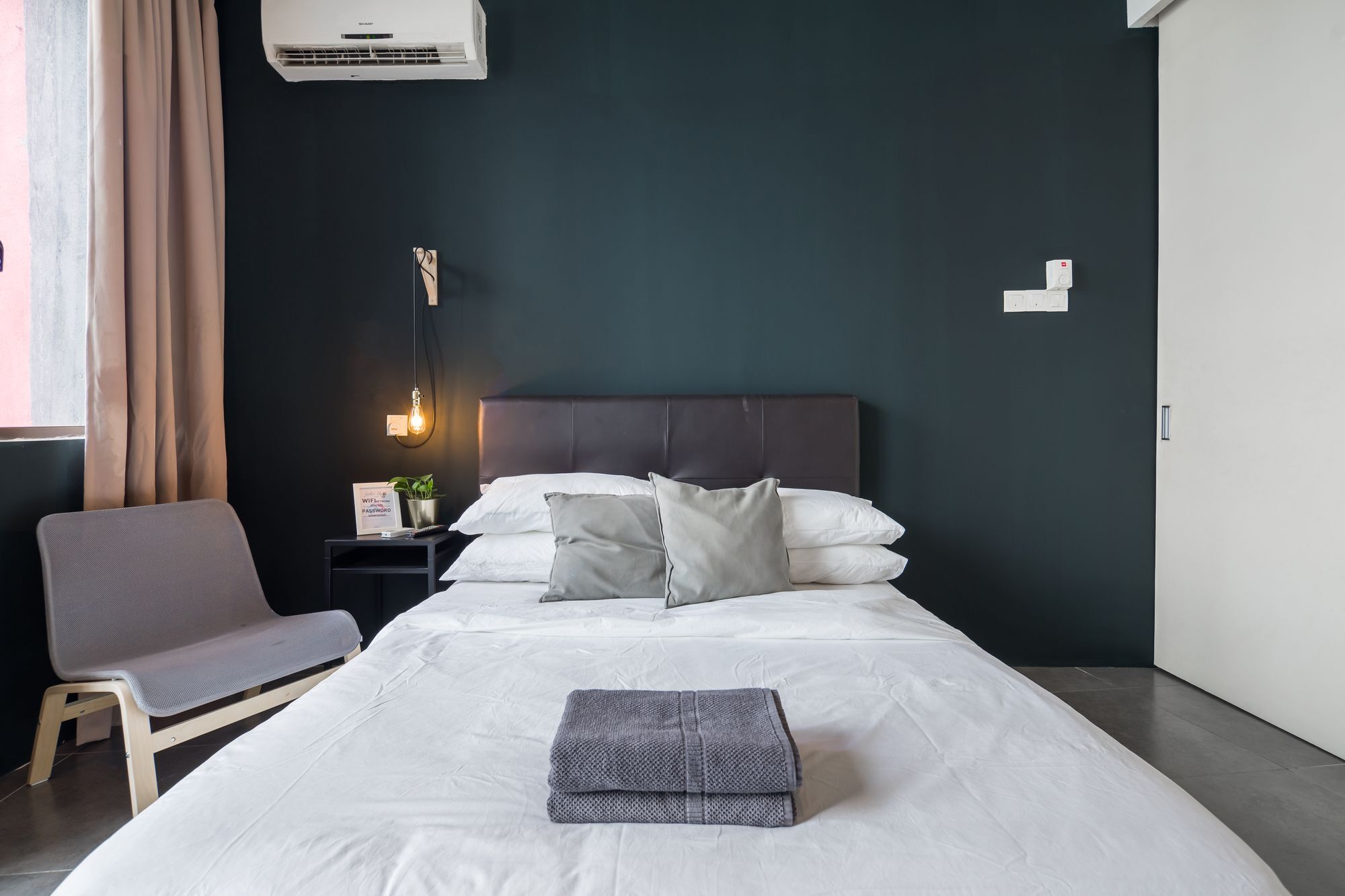 The 12 Suites @ Empire Damansara Petaling Jaya Exterior foto