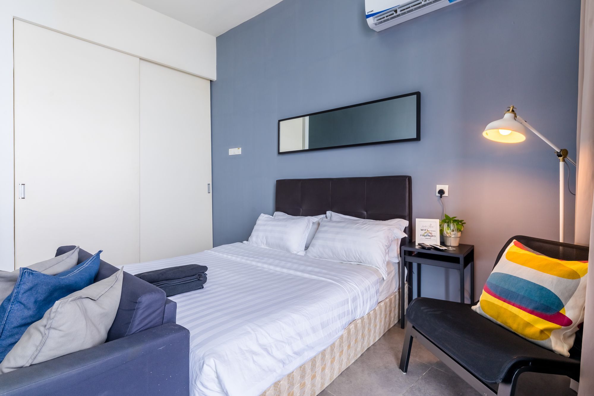 The 12 Suites @ Empire Damansara Petaling Jaya Exterior foto