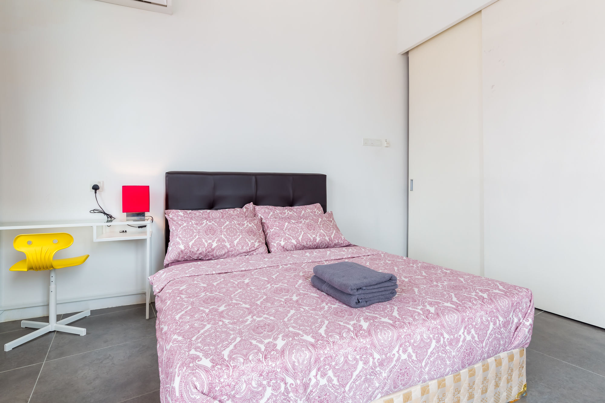 The 12 Suites @ Empire Damansara Petaling Jaya Exterior foto